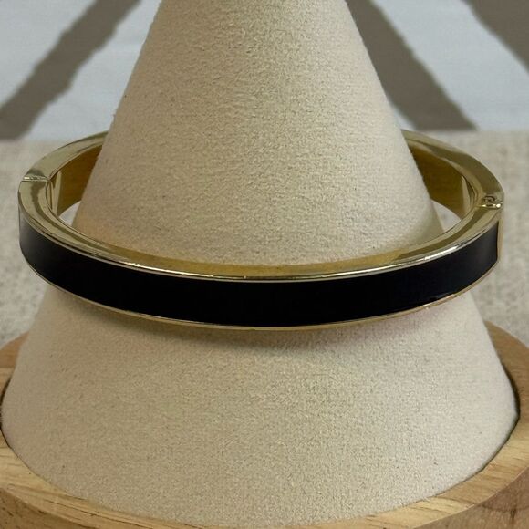 Kate Spade Ace Up Your Sleeve Black & Gold Enamel Hinged Magnetic Close Bracelet - Picture 1 of 4